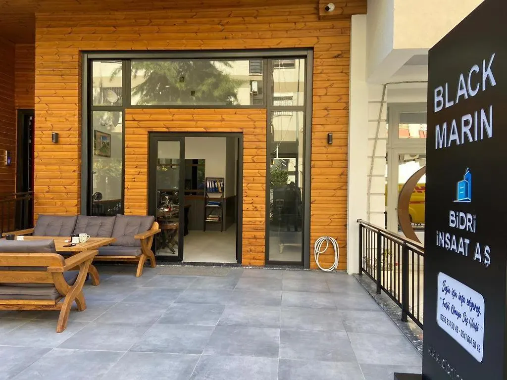 Black Marin Kusadası 0*,  Turcja